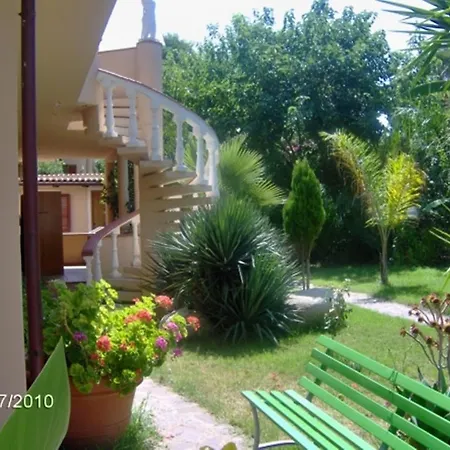 Grazia Affittacamere Capo Vaticano